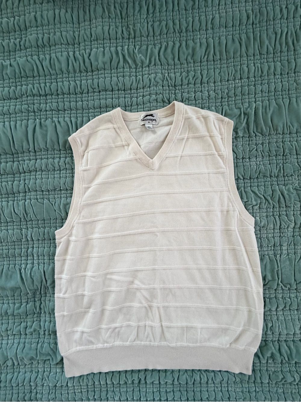 Slazenger Cream V-Neck Sleeveless Knit Vest-Med